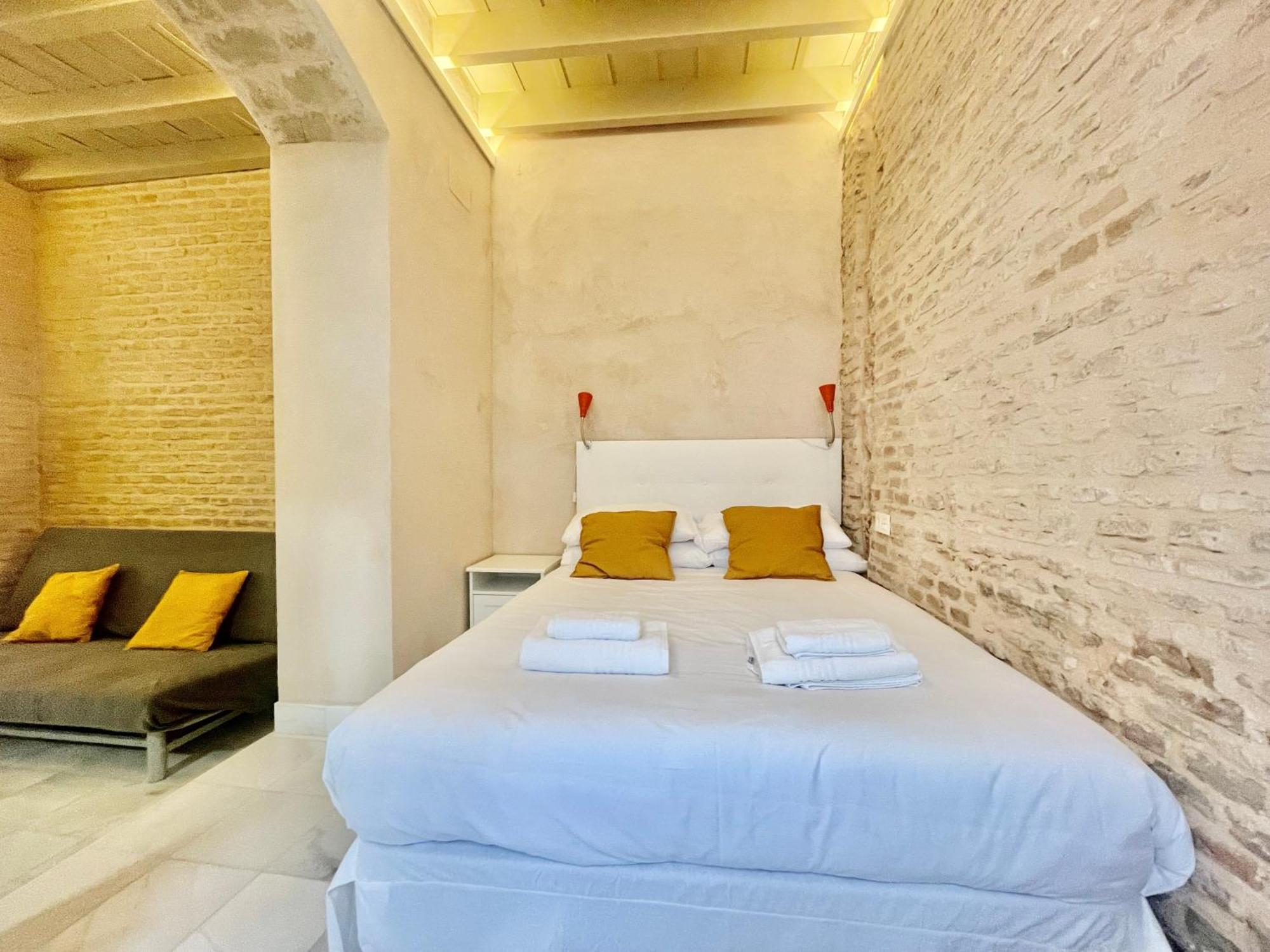 Click Triana - Patio Privado Apartment Sevilla Exterior foto